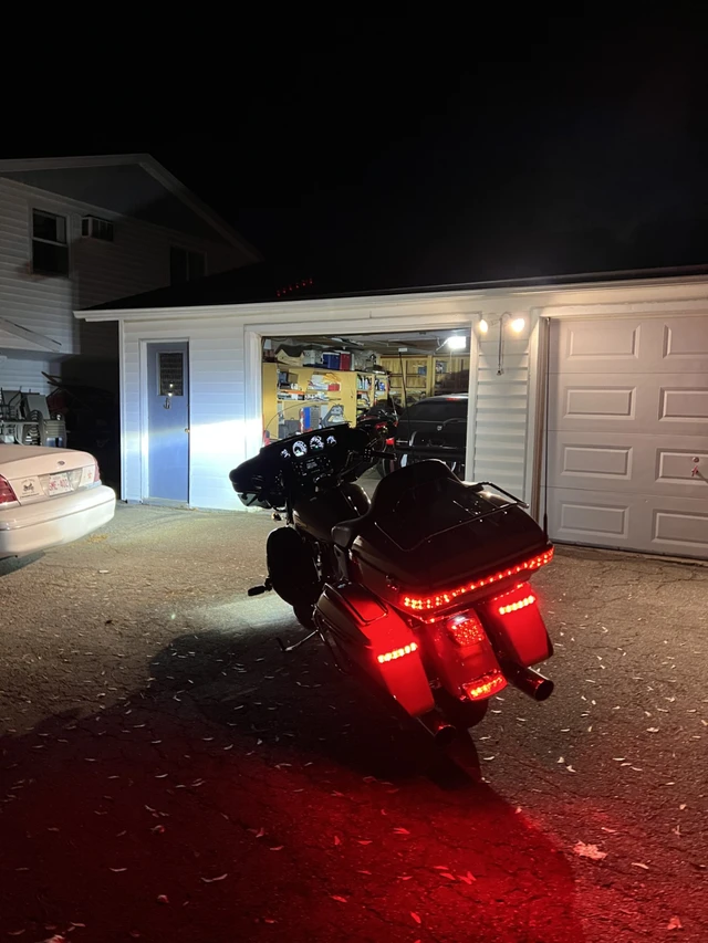 2014 Harley-Davidson, 132 000 km, dovoz Kanada — foto 2 z 5