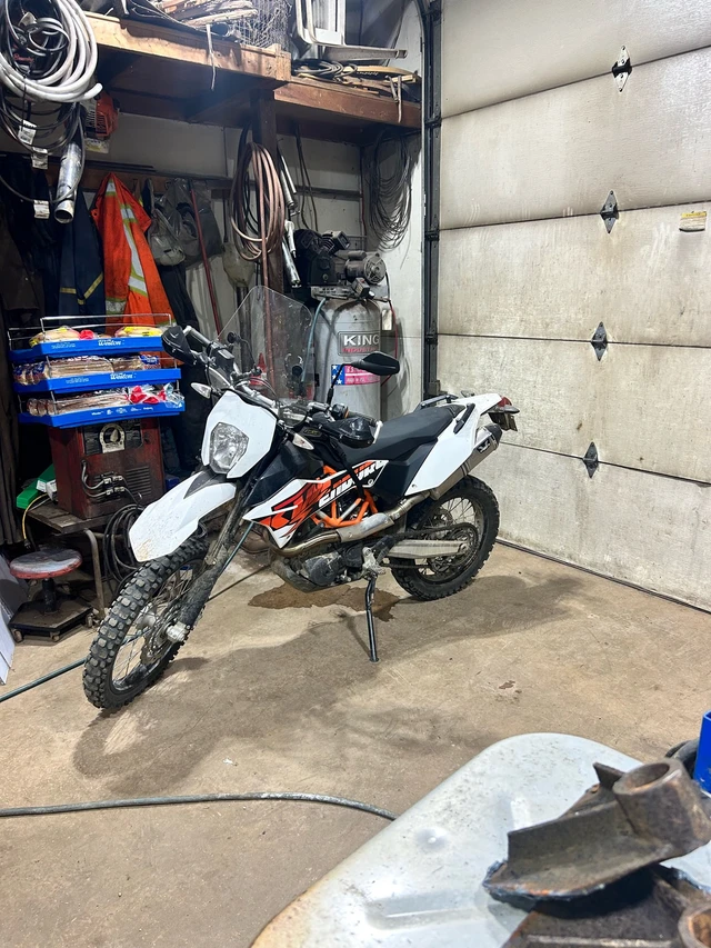 2018 KTM, dovoz Kanada — foto 1 z 3 2018 KTM, dovoz Kanada — foto 1 z 3
