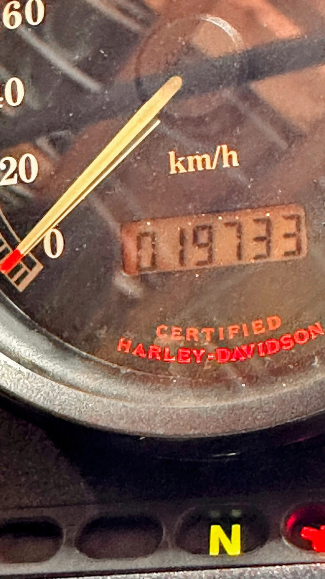 1995 Harley-Davidson, 19 733 km, dovoz Kanada — foto 5 z 5