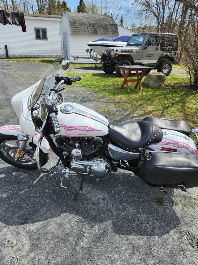 2012 Harley-Davidson, 65 208 km, dovoz Kanada — foto 2 z 5
