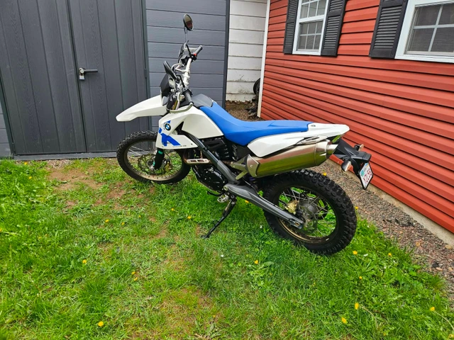 2007 BMW, dovoz Kanada — foto 2 z 5