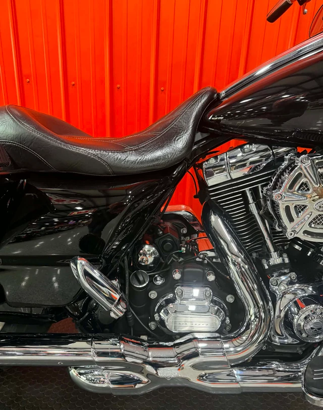 2013 Harley-Davidson, 1 km, dovoz Kanada — foto 4 z 5