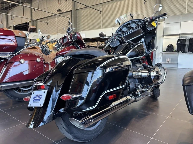 2022 BMW, 37 595 km, dovoz Kanada — foto 3 z 5