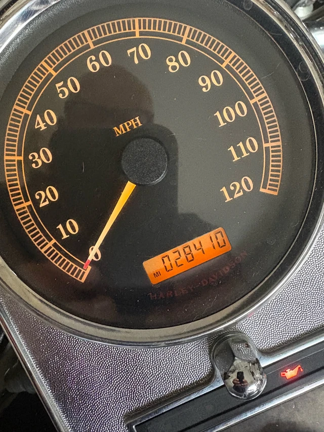 2008 Harley-Davidson, 45 721 km, dovoz Kanada — foto 2 z 5