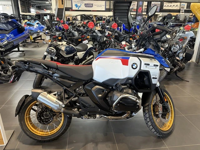 2026 BMW, 1 km, dovoz Kanada — foto 2 z 4