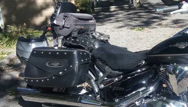 2009 Suzuki, 24 000 km, dovoz Kanada — foto 2 z 3
