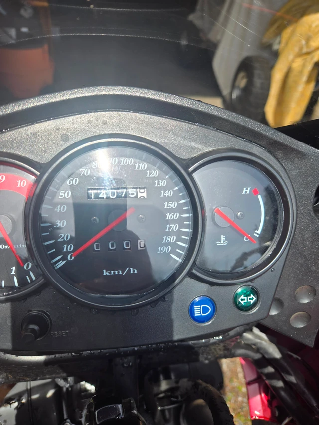 2012 Kawasaki, 14 500 km, dovoz Kanada — foto 4 z 4
