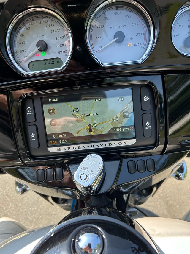 2015 Harley-Davidson, 9 000 km, dovoz Kanada — foto 2 z 5