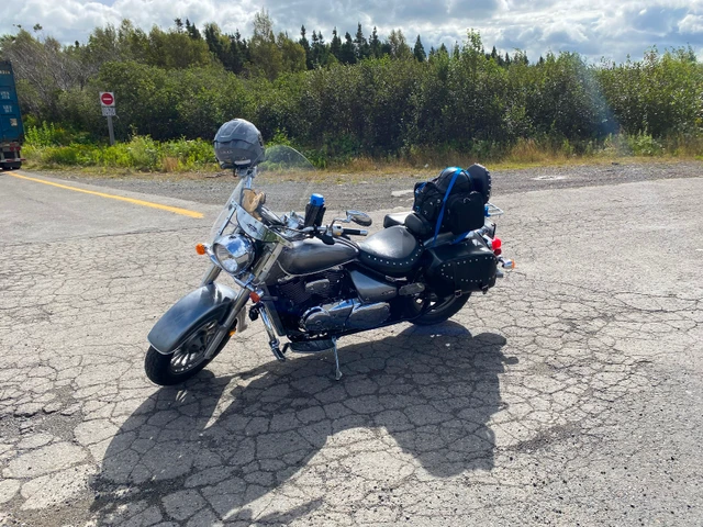 2007 Suzuki, 27 000 km, dovoz Kanada — foto 3 z 5