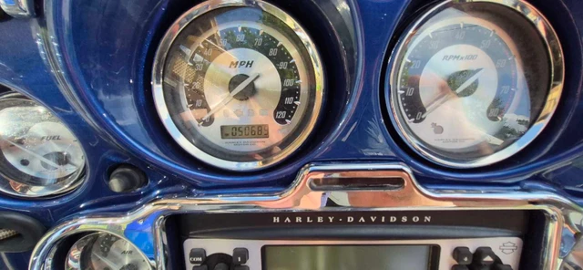 2007 Harley-Davidson, 50 000 km, dovoz Kanada — foto 4 z 5