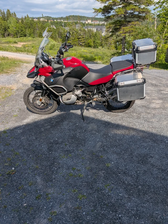 2009 BMW, 52 000 km, dovoz Kanada — foto 2 z 5