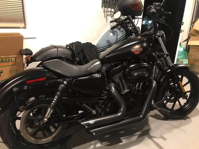 2012 Harley-Davidson, 33 000 km, dovoz Kanada — foto 3 z 3