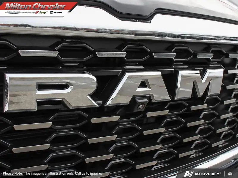 2026 RAM 1500 TUNGSTEN CREW 4X4, MULTI-FUNCTION TAILGATE, černá, 10 km, dovoz Kanada — foto 9 z 12