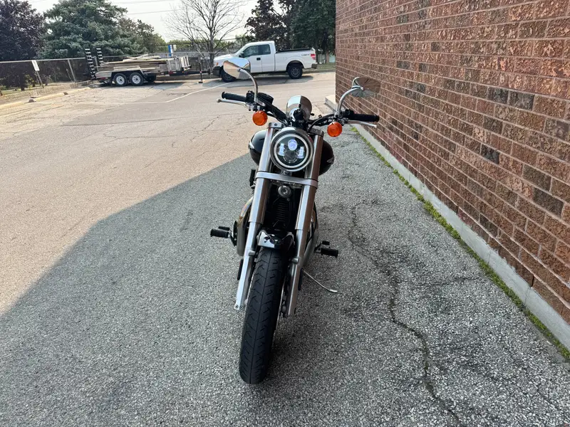 2009 Triumph Speedmaster, 42 000 km, dovoz Kanada — foto 11 z 12
