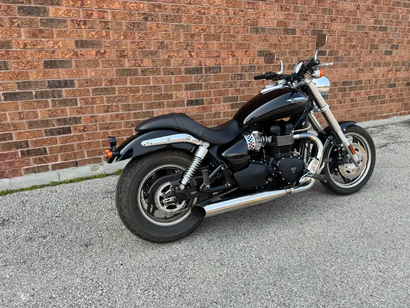 2009 Triumph Speedmaster, 42 000 km, dovoz Kanada — foto 3 z 12