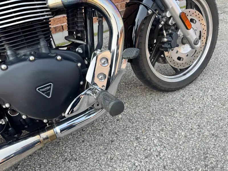 2009 Triumph Speedmaster, 42 000 km, dovoz Kanada — foto 9 z 12