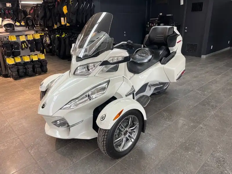 2011 Can-Am Unspecified, 77 002 km, dovoz Kanada — foto 2 z 8