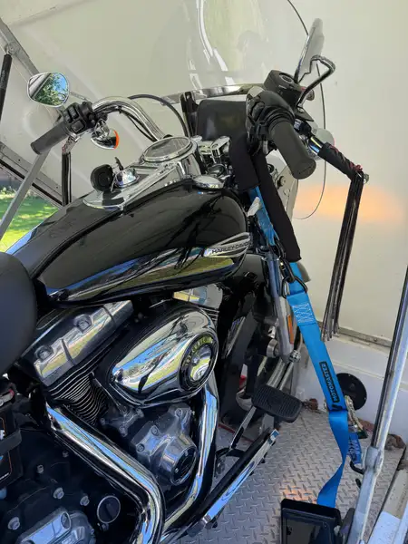 2012 Harley-Davidson Dyna Switchback, černá, 2 937 km, dovoz Kanada — foto 2 z 4