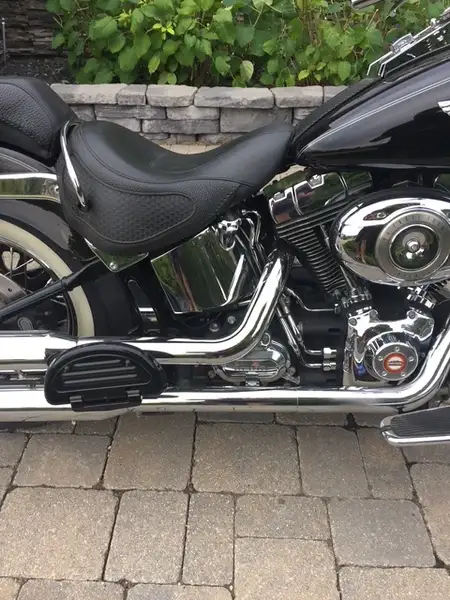 2007 Harley-Davidson Softail, černá, 10 600 km, dovoz Kanada — foto 3 z 12