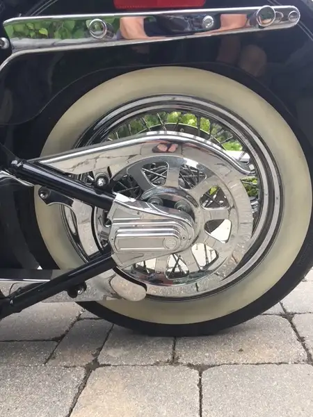 2007 Harley-Davidson Softail, černá, 10 600 km, dovoz Kanada — foto 9 z 12