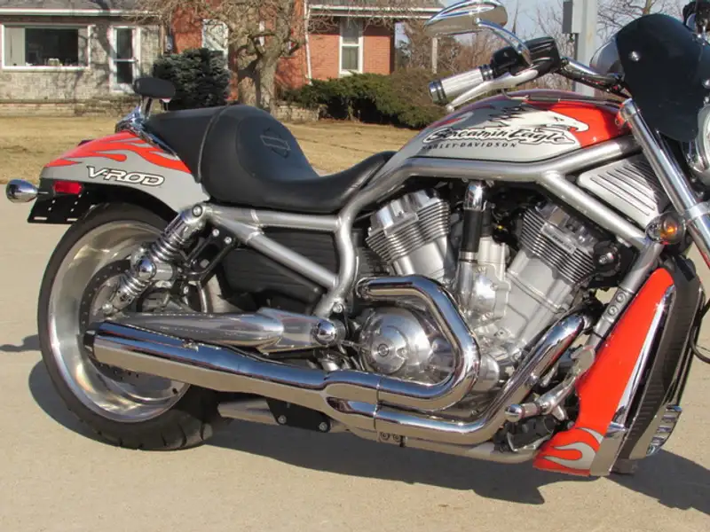 2007 Harley-Davidson Screamin Eagle, 14 000 km, dovoz Kanada — foto 6 z 12