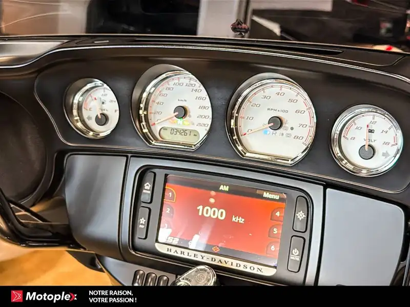2018 Unspecified, 34 000 km, dovoz Kanada — foto 6 z 9
