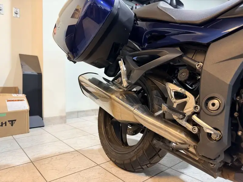2011 Triumph Sprint, 58 418 km, dovoz Kanada — foto 7 z 8