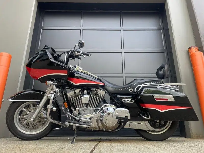 2005 Harley-Davidson Unspecified, bílá, 64 233 km, dovoz Kanada — foto 10 z 12