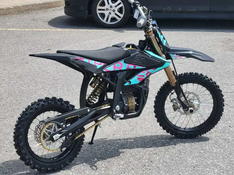 2026 Surron Hyper Bee HYPERBEEB, 0 km, dovoz Kanada — foto 4 z 12