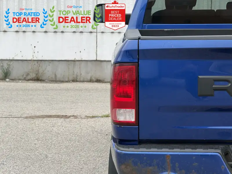 2019 RAM 1500 SUB ZERO & NIGHT PKG | REAR CAMERA | LOADED, modrá, 177 318 km, dovoz Kanada — foto 12 z 12