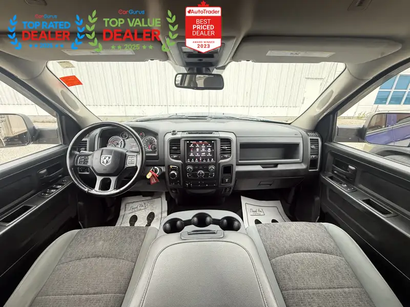 2019 RAM 1500 SUB ZERO & NIGHT PKG | REAR CAMERA | LOADED, modrá, 177 318 km, dovoz Kanada — foto 2 z 12