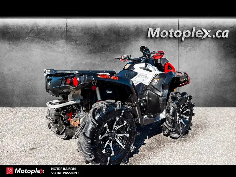 2017 Can-Am Unspecified, 1 338 km, dovoz Kanada — foto 3 z 5