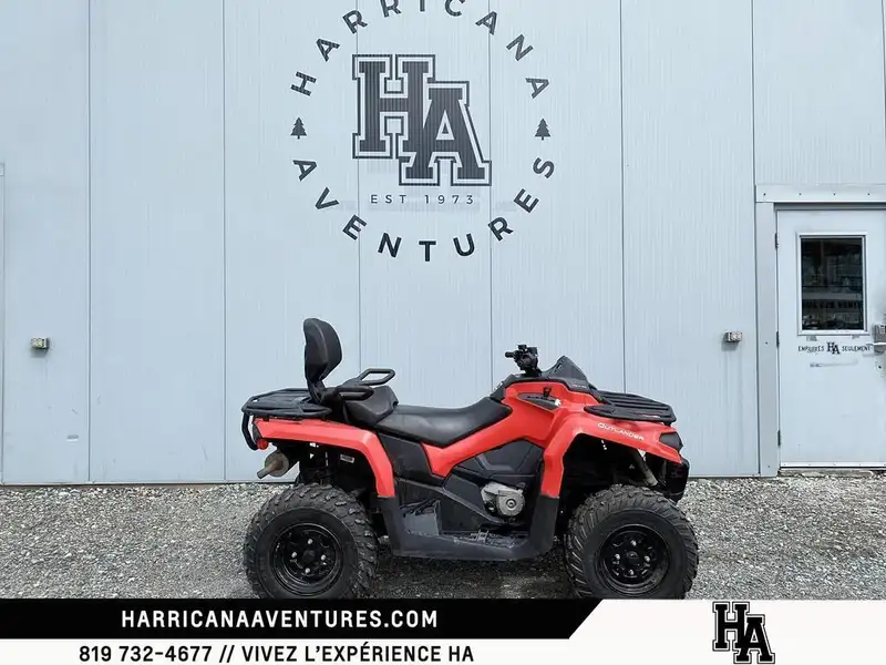 2017 Can-Am Unspecified, dovoz Kanada — foto 1 z 10 2017 Can-Am Unspecified, dovoz Kanada — foto 1 z 10