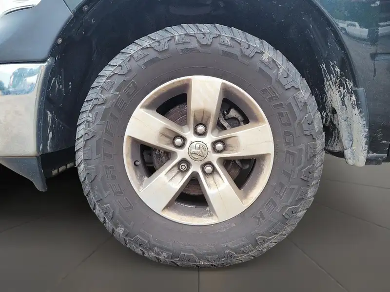 2015 RAM 1500 ST, černá, 155 273 km, dovoz Kanada — foto 7 z 12
