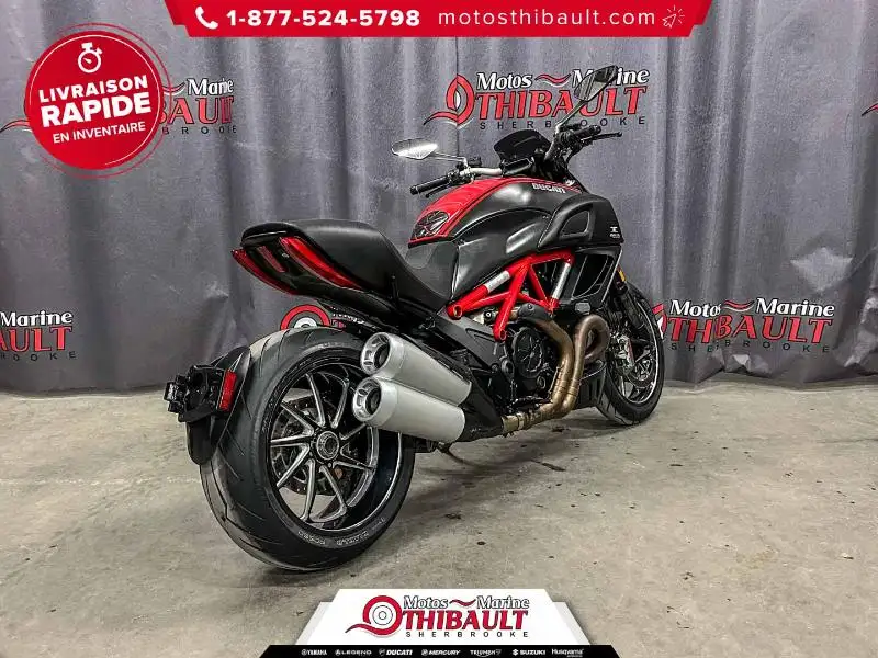 2012 Ducati Diavel, 27 183 km, dovoz Kanada — foto 3 z 12