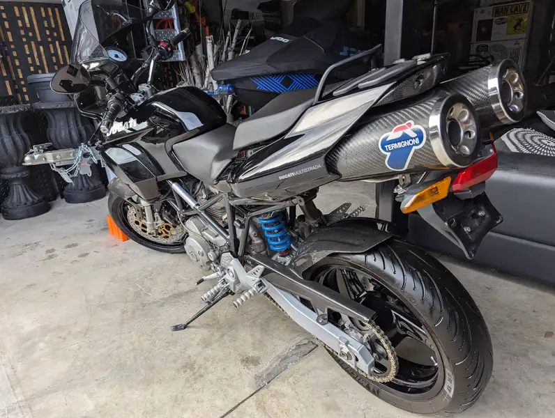 2006 Ducati Multistrada Blackout Version, černá, 79 109 km, dovoz Kanada — foto 2 z 9