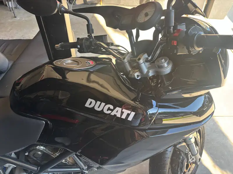 2006 Ducati Multistrada Blackout Version, černá, 79 109 km, dovoz Kanada — foto 4 z 9