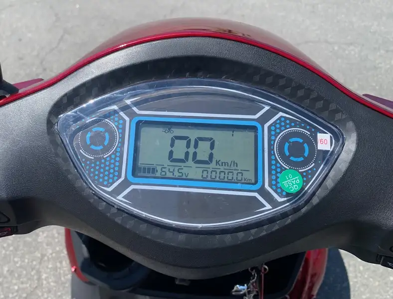 2024 E-Rock Evolution, 0 km, dovoz Kanada — foto 11 z 12