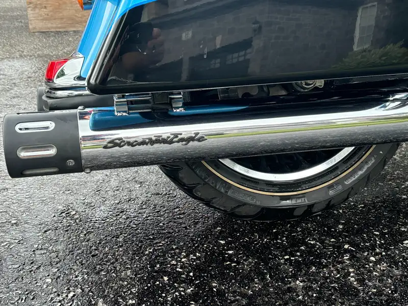 2011 Harley-Davidson Electra Glide, modrá, 36 953 km, dovoz Kanada — foto 4 z 8