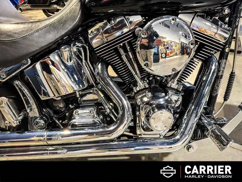 2001 Harley-Davidson Unspecified FXSTD, 33 185 km, dovoz Kanada — foto 10 z 12