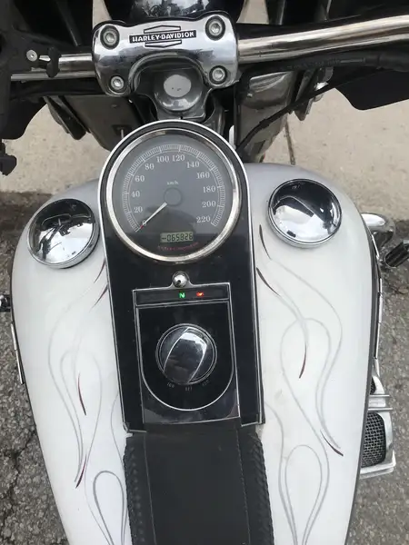 2007 Harley-Davidson Softail, černá, 64 000 km, dovoz Kanada — foto 3 z 5