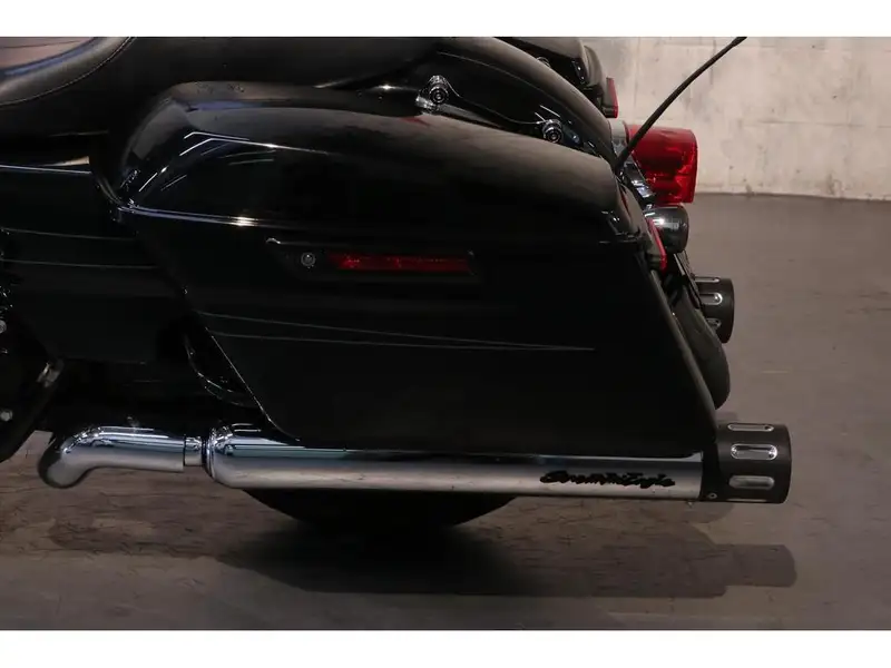 2014 Harley-Davidson Unspecified, černá, 48 350 km, dovoz Kanada — foto 9 z 12