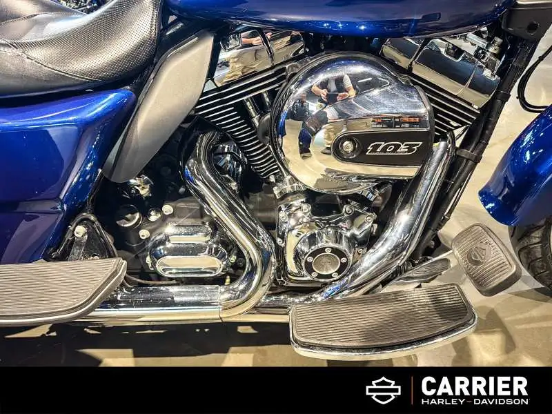 2015 Harley-Davidson Unspecified FLRT, modrá, 47 609 km, dovoz Kanada — foto 10 z 12