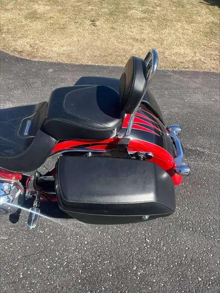 2011 Harley-Davidson CVO Screaming Eagle, červená, 44 579 km, dovoz Kanada — foto 6 z 7