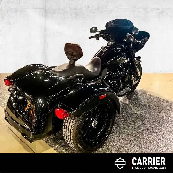 2024 Harley-Davidson Unspecified FLRT, černá, 8 578 km, dovoz Kanada — foto 8 z 12