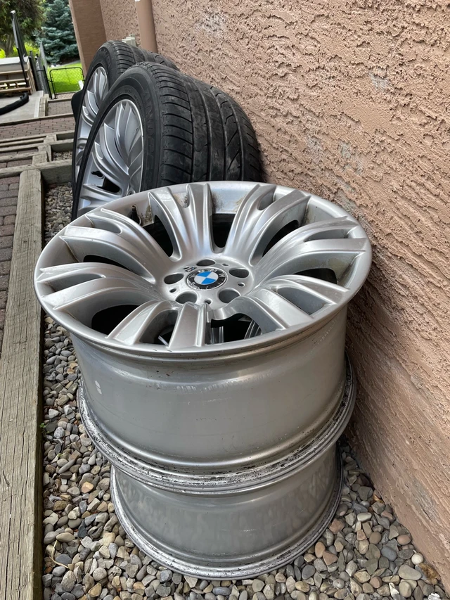 BMW X5 19" M-Sport Wheels Style 223M 19x10J, dovoz Kanada — foto 3 z 4