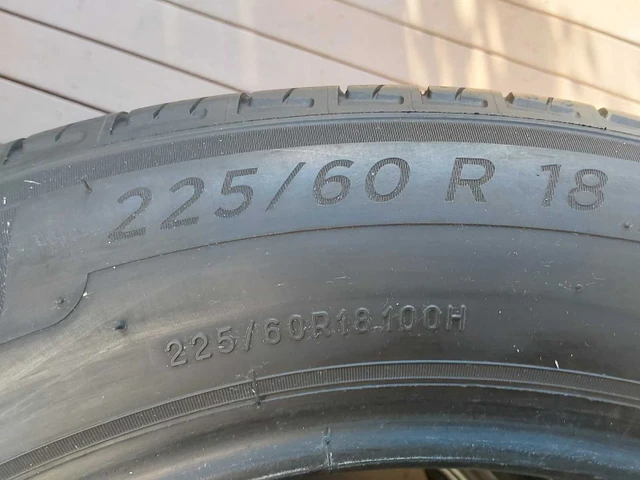 (4) 225 60 R18 Michelin Primacy A S, dovoz Kanada — foto 3 z 5