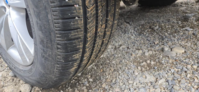 255/5518 Pirelli Scorpion All Season Wheel + Tires - 2007 BMW X5, dovoz Kanada — foto 2 z 5