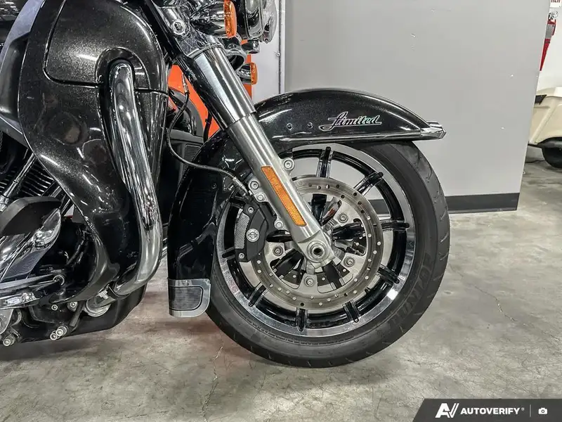 2016 Harley-Davidson Unspecified, černá, 43 489 km, dovoz Kanada — foto 6 z 12