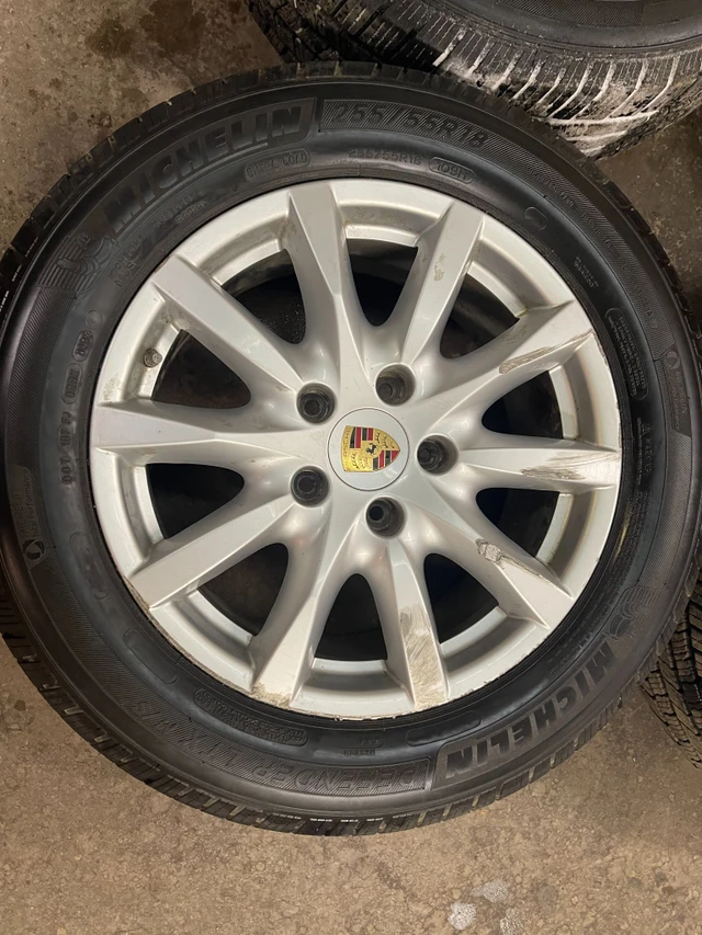 255/55r18 Michelin Defender Ltx M/s All Season From A 2014 Porsc, dovoz Kanada — foto 2 z 5